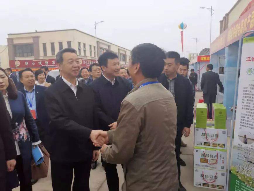 中国农产品流通经纪人协会产销对接会 _ 江西农产品交易平台启动仪式 _农产品交易服务平台