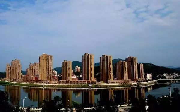 2015-2025年城镇化发展_金寨县大别山生态农产品开发有限公司_金寨县新型城镇化规划
