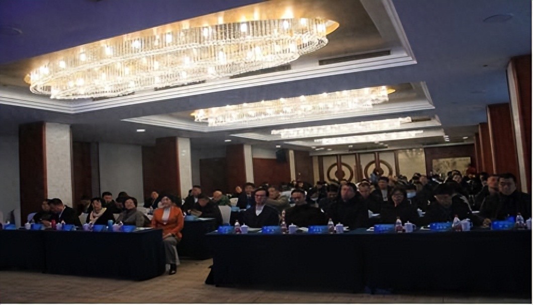 江苏农产品行业高质量发展论坛_2025南通农产品展示展销会_江苏省蔬菜协会会员大会