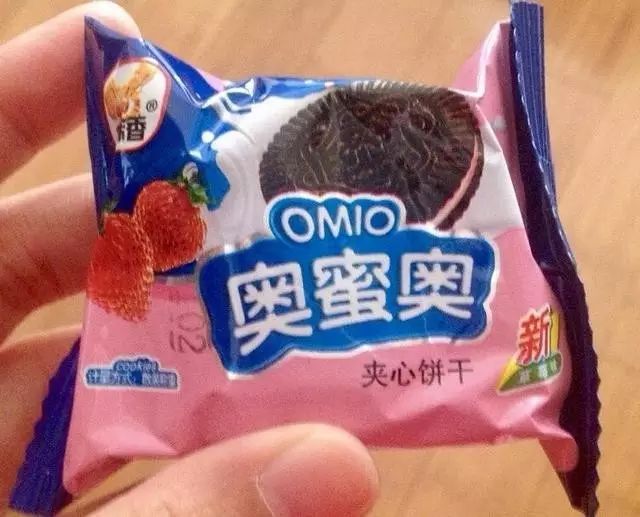 农村大集成假货倾销地，傍名牌山寨食品包围校园，危害几何？