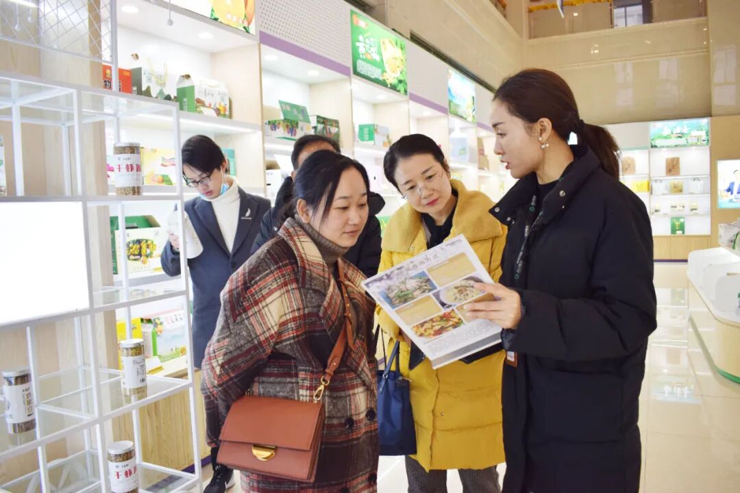 黄石农产品交易_消费扶贫产品销售模式_阳新县消费扶贫产品展示交易中心