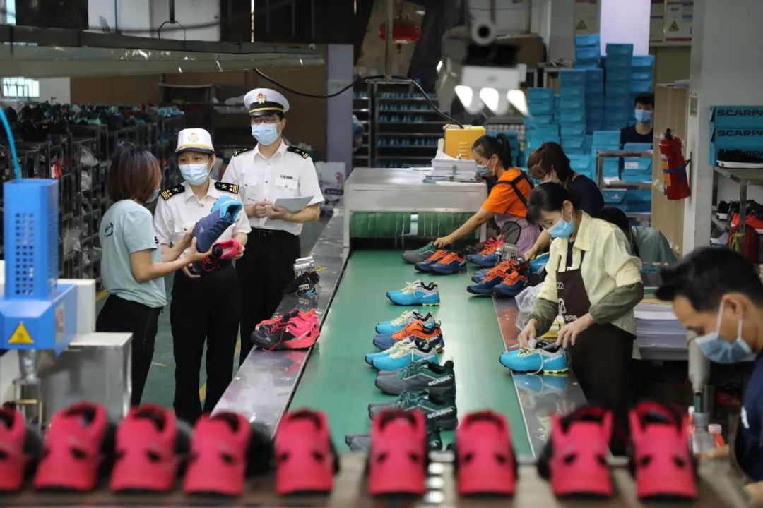 输欧盟农产品原产地证书_欧盟调整对俄银行制裁措施 粮食出口便利_欧盟对俄制裁调整 粮食化肥贸易解冻