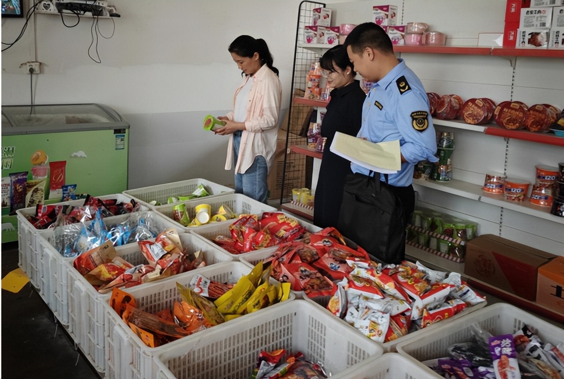 国庆中秋农产品安全工作_华容县市场监管局 节前市场安全检查 食品药品特种设备