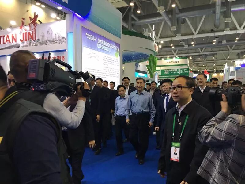 辽西农产品交易中心_互联网+现代农业博览会_锦州滨海国家电子商务示范基地
