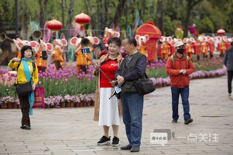 昆明农产品电子信息_昆明脱贫攻坚成果_昆明经济社会发展情况