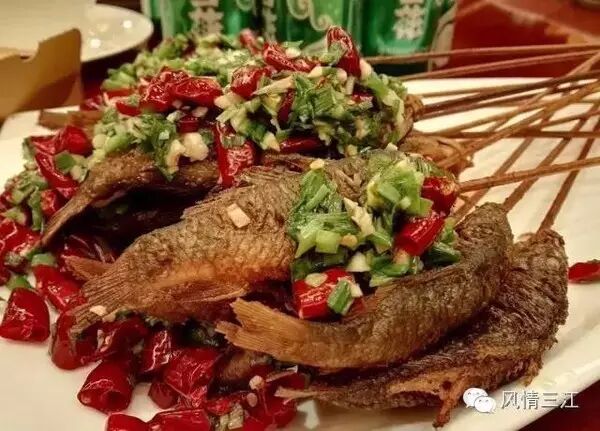 三江稻田鲤鱼 富硒农产品 农产品地理标志_富硒农产品标志